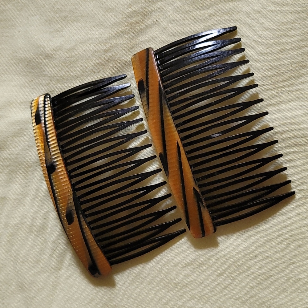 Vintage Hair Combs